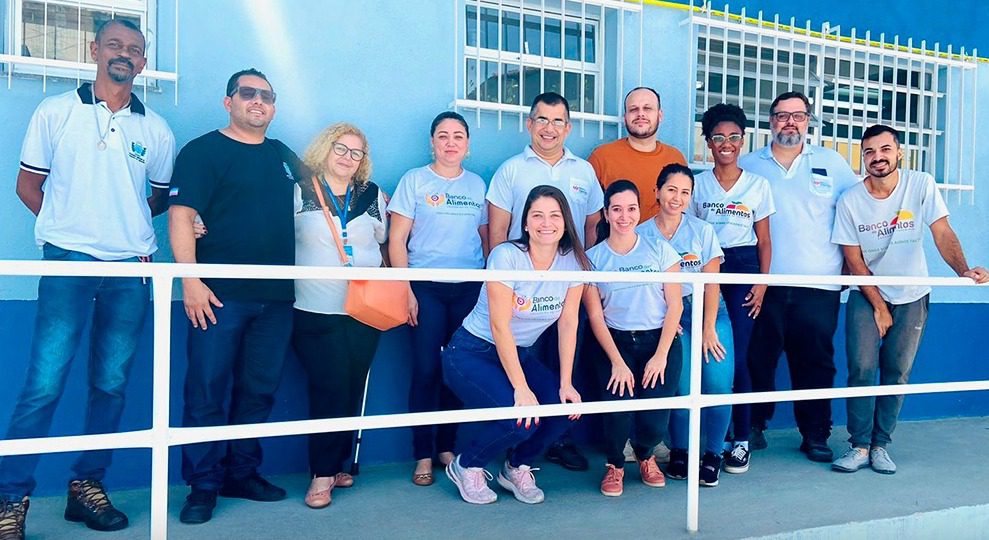 Técnicos da Secretaria Municipal de Assistência Social visitam banco de alimentos de Cachoeiro de Itapemirim