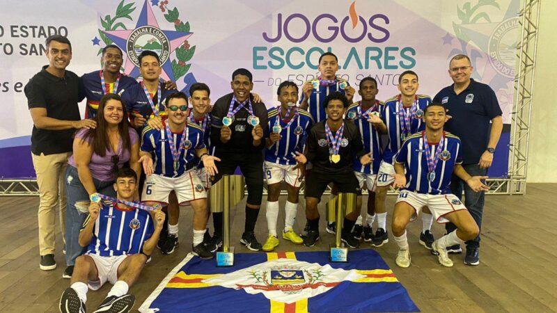 TIME DE FUTSAL DE GUAÇUÍ CONQUISTA O TÍTULO DE TRICAMPEÃO NA FASE ESTADUAL DOS JOGOS ESCOLARES