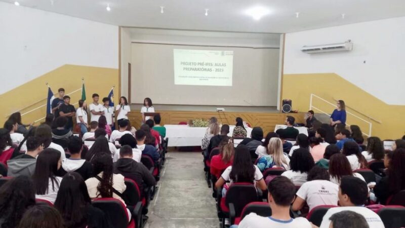 Curso Pré-Ifes começa para mais de 200 alunos da rede municipal de Cachoeiro