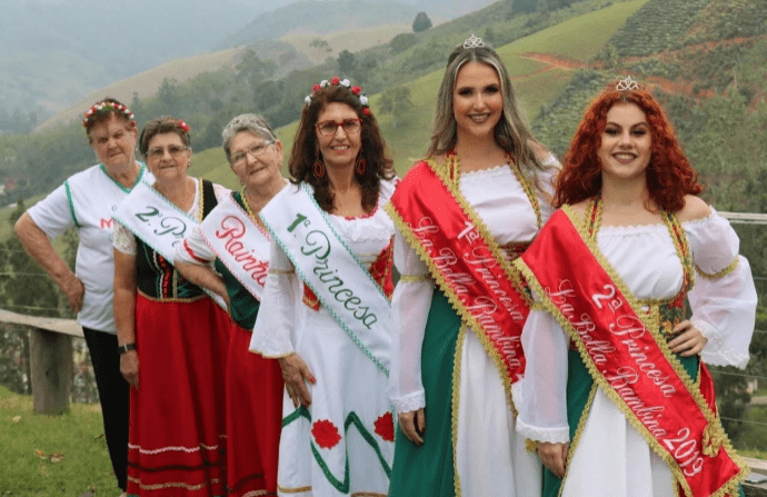 Festa celebra costumes da imigração italiana no interior de Anchieta