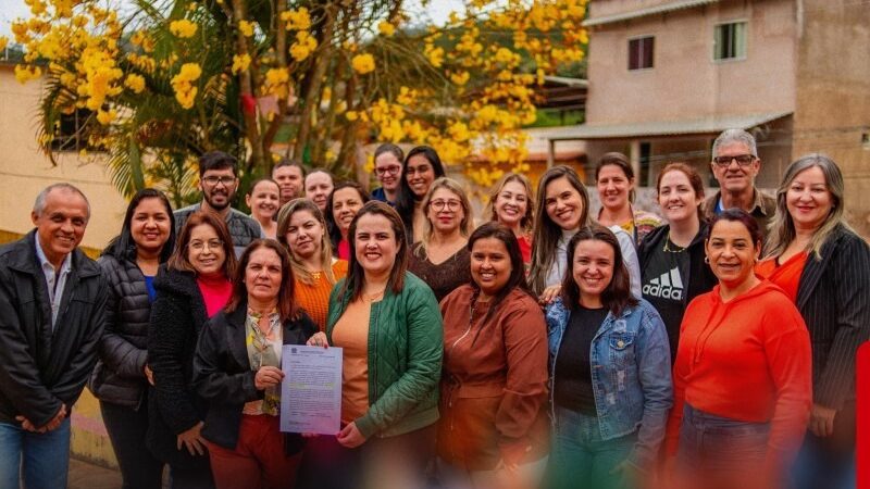 Reconhecimento de excelência: ‘Valdecy Afonso Moreira’ está entre as 50 melhores escolas no prêmio escola que colabora