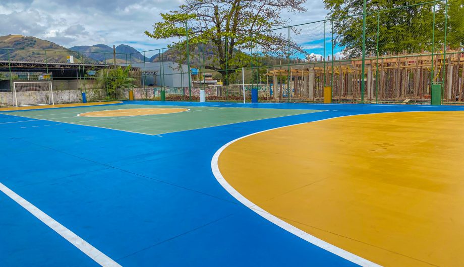 Prefeitura Inaugura Quadra Esportiva no Distrito de Soturno para a Comunidade