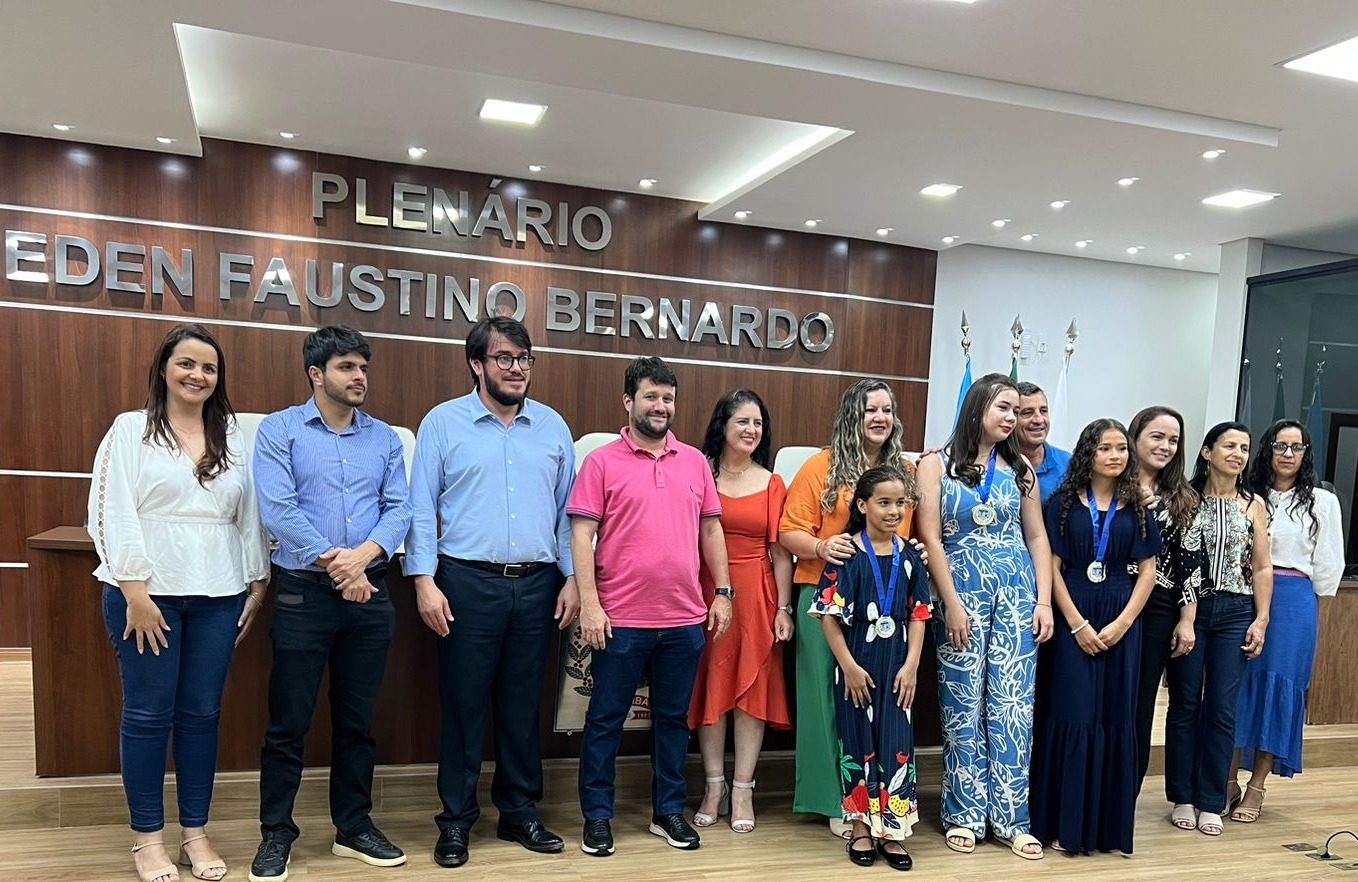 Premiação em Ibatiba: Alunos Multiplicadores do Conhecimento Recebem Reconhecimento do MPT na Escola