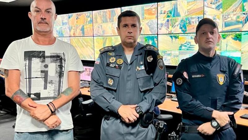Polícias Civil e Militar de Marataízes acompanham trabalho da Guarda Municipal na Central de Videomonitoramento