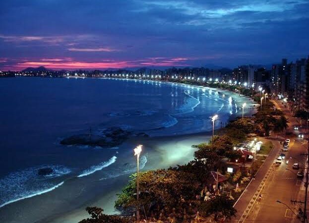 Magia do Cinema em Guarapari: Festival oferece sessões gratuitas e espetáculo à beira-mar