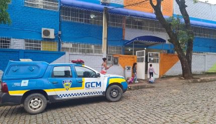 Comunidade Segura: Guarda Civil Municipal Leva Ronda Escolar às Escolas da Rede Municipal de Cachoeiro