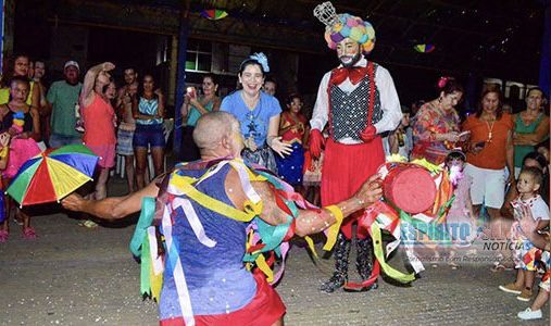 Carnaval para os Baixinhos: Anchieta Celebra com Atividades Infantis no Centro