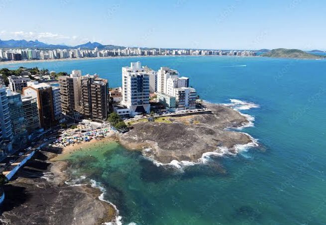 Guarapari: Revivendo a Magia do ‘Mar do Caribe’ e Encantando Turistas