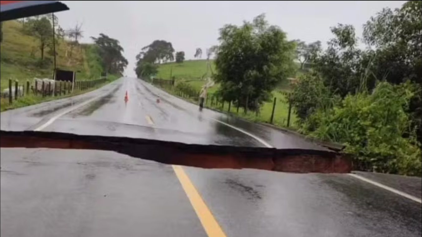 Assembleia do ES repassa R$ 17 milhões ao Governo para prestar socorro a vítimas de chuva no ES