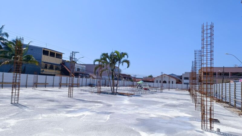 Avanço nas obras da Praça São Pedro em Anchieta marca a nova fase de revitalização