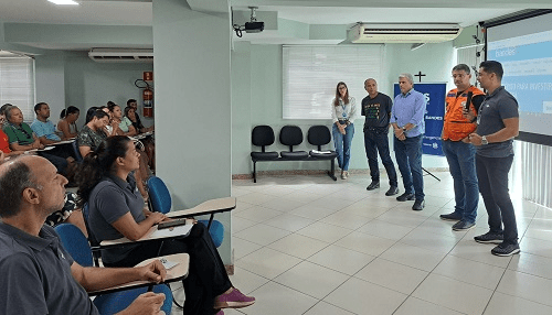 Bandes Leva Atendimento Empresarial a Mimoso do Sul: Equipe em Ação nesta Quarta-feira