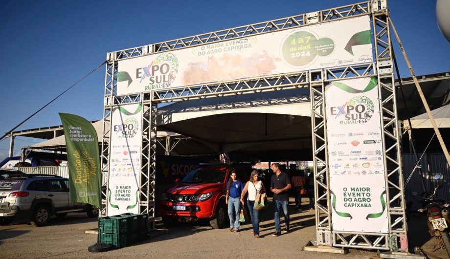 Início da Feira Agropecuária Exposul Rural em Cachoeiro