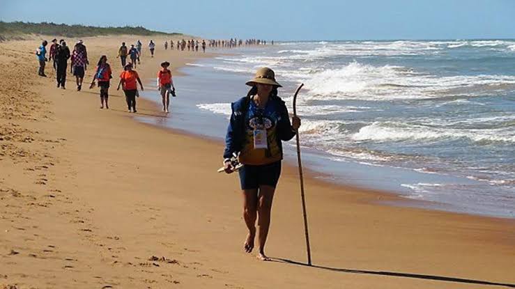 Guarapari se Prepara para Receber Andarilhos da Caminhada Passos de Anchieta