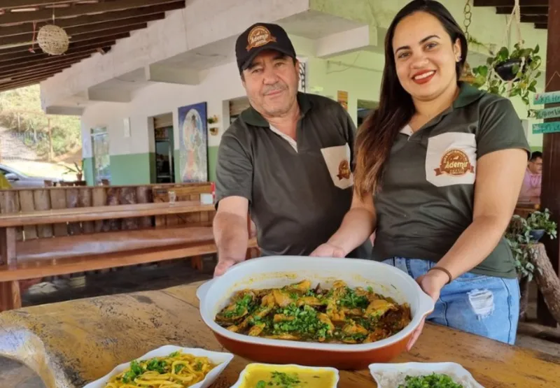 Guarapari transforma venda de galinha em atração turística