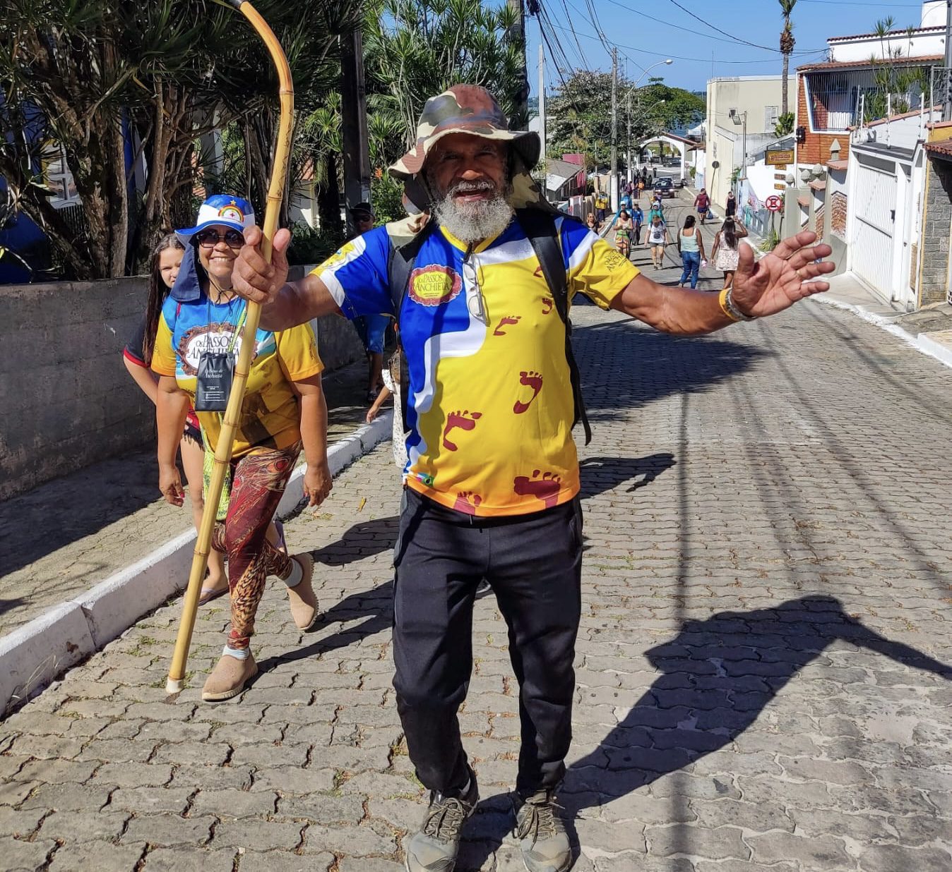 Andarilhos dos Passos de Anchieta Chegam ao Santuário neste Domingo