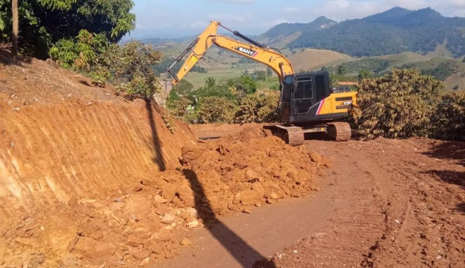 Pavimentação em Alto São Vicente Acelera e Melhora Mobilidade