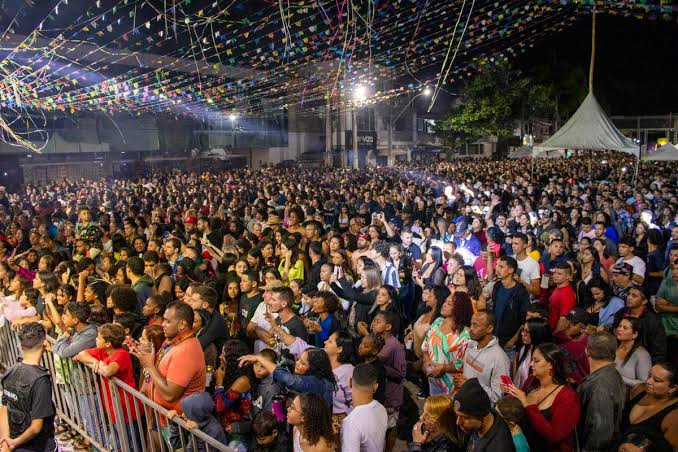 Piúma pronta para a tradicional Festa dos Pescadores 2024