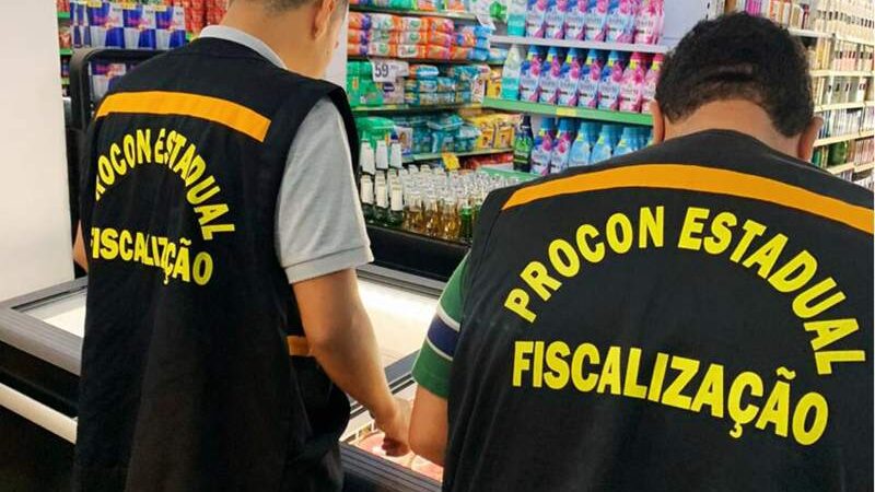 Supermercados do ES Têm Produtos Vencidos e Contaminados Apreendidos