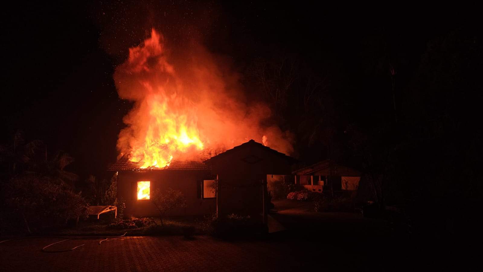 Fábrica de Pães e Bolos da Dona Deja em Marechal Floriano é destruída por incêndio