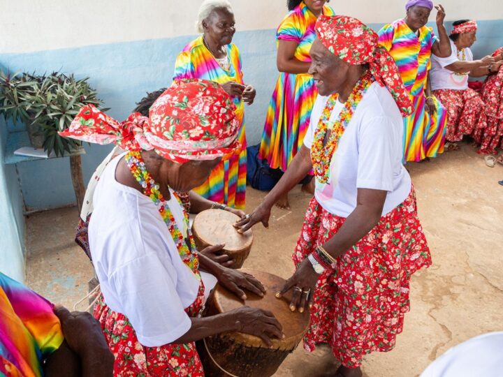 Festejos marcam a conclusão do projeto cultural no bairro Zumbi, em Cachoeiro