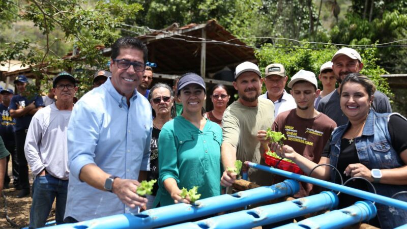 Pequenos agricultores recebem mais de 20 mil mudas da Assembleia Legislativa